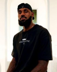 必发-詹姆斯：中国一直对我很好，这大概不会是我最后一次来中国